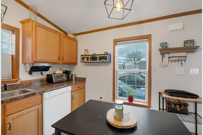 66 Brookwood Drive, Salem, NH 03079 - Photo 7