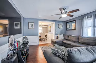 4 Farmer St, Manchester, NH 03104 - Photo 9