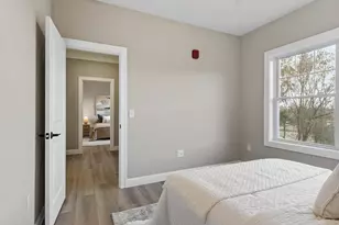 10100 S Willow St, Manchester, NH 03103 - Photo 29