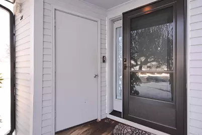 38 Pondview Drive, Merrimack, NH 03054 - Photo 3