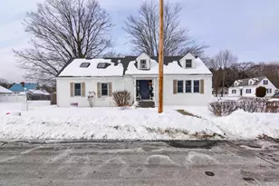 8 Lindy Ave, Claremont, NH 03743 - Photo 3