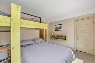 260 E Main St, Conway, NH 03818 - Photo 25