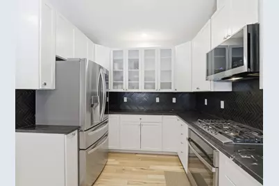 4 Wilshire Lane #4, Pelham, NH 03076 - Photo 3