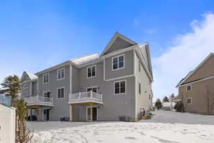 25 Forestedge Wy, Manchester, NH 03102 - Photo 31