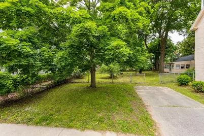 137 Locust Street, Dover, NH 03820 - Photo 39