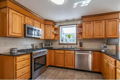 4 Lisa Drive, Nashua, NH 03062 - Photo 9