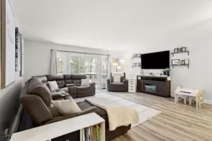 1465 Hooksett Rd, Hooksett, NH 03106 - Photo 15