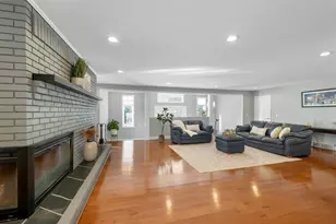 18 Robin Dr, Hudson, NH 03051 - Photo 9