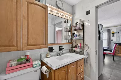 70 Dickey Street, Manchester, NH 03102 - Photo 25