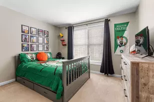 8 Snowdrop Ln, Litchfield, NH 03052 - Photo 23