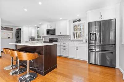 20 Wilshire Drive, Londonderry, NH 03053 - Photo 11