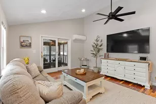 7 Brentwood Ave, Salem, NH 03079 - Photo 21