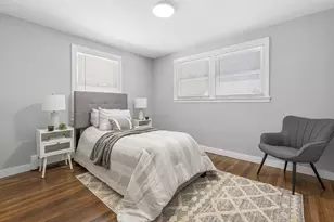 32 Chester Rd, Derry, NH 03038 - Photo 11