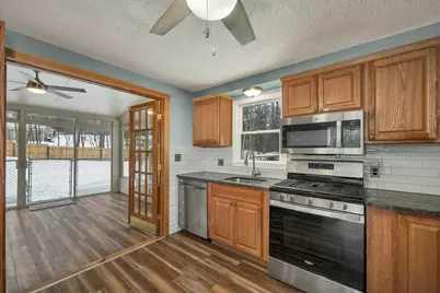 18 Ridgecrest Drive, Hudson, NH 03051 - Photo 7