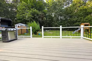 18 Ridgecrest Dr, Hudson, NH 03051 - Photo 53