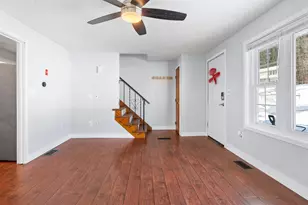 13 Sunnyside Ln, Derry, NH 03038 - Photo 11