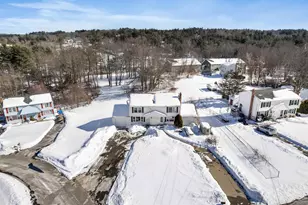 13 Sunnyside Ln, Derry, NH 03038 - Photo 3