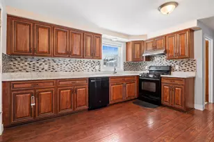 13 Sunnyside Ln, Derry, NH 03038 - Photo 15