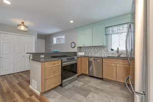 141 Chase Way, Manchester, NH 03104 - Photo 15