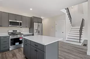 Melina&apos S Way, Thornton, NH 03285 - Photo 9