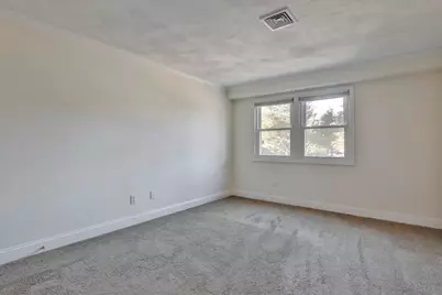 4-211 Heritage Village Drive, Nashua, NH 03062 - Photo 9