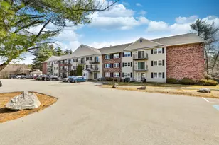 4-211 Heritage Village Dr, Nashua, NH 03062 - Photo 17