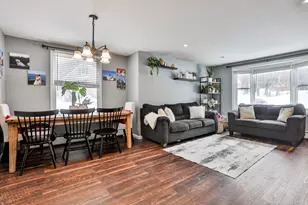 8 Franconia Dr, Merrimack, NH 03054 - Photo 3