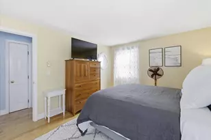 29 Marion St, Goffstown, NH 03045 - Photo 27