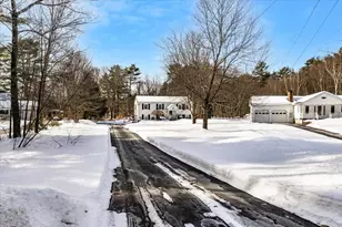 29 Marion St, Goffstown, NH 03045 - Photo 7