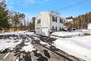 29 Marion St, Goffstown, NH 03045 - Photo 5