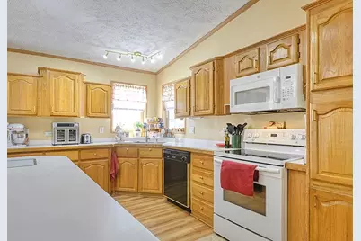 127 Morways Park, Charlestown, NH 03603 - Photo 5