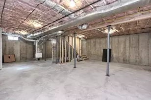 27 Beaver Ln, Bedford, NH 03110 - Photo 45