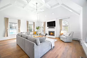 5 Monticello Dr, Amherst, NH 03031 - Photo 5