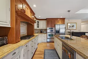 18 Congress Street, Portsmouth, NH 03801 - Photo 7