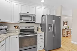 63 Hardy Rd, Londonderry, NH 03053 - Photo 11