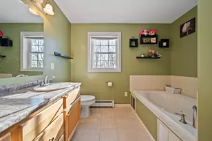 7 Lincoln Ln, Chester, NH 03036 - Photo 15