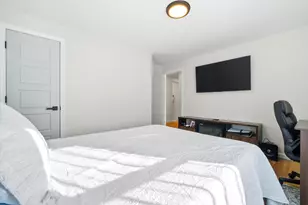 109 Bypass 28, Derry, NH 03038 - Photo 21