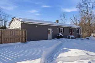 109 Bypass 28, Derry, NH 03038 - Photo 5