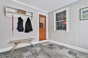 10 Wood St, Nashua, NH 03064 - Photo 5