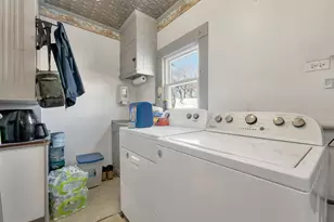 69 Cheney St, Franklin, NH 03235 - Photo 21