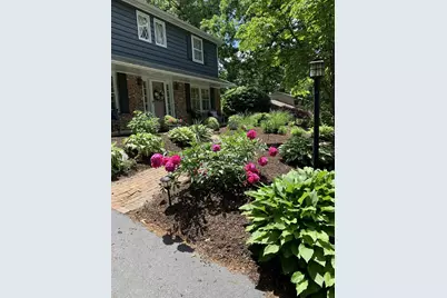 51 Farmington Road, Nashua, NH 03060 - Photo 5