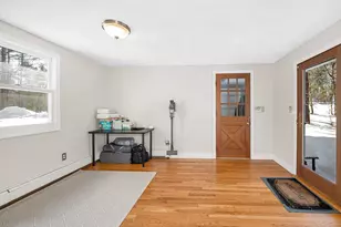 14 Londonderry Rd, Windham, NH 03087 - Photo 7