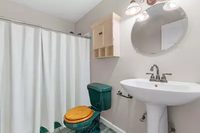 80R English Village Road #302, Manchester, NH 03102 - Photo 7