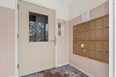 80R English Village Road #302, Manchester, NH 03102 - Photo 25