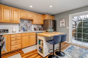 41 Shadowbrook Dr, Hudson, NH 03051 - Photo 17