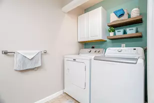 41 Shadowbrook Dr, Hudson, NH 03051 - Photo 21