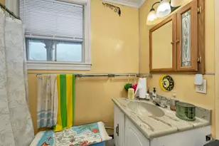 1073 Union Ave, Laconia, NH 03246 - Photo 29