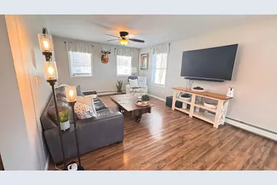 8 Cote Circle, Raymond, NH 03077 - Photo 5