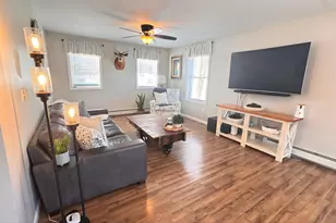 8 Cote Cir, Raymond, NH 03077 - Photo 5