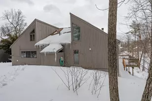 44 Coburn Woods Ave, Nashua, NH 03063 - Photo 27